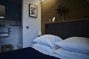 Hôtel La Nouvelle République & Hammam