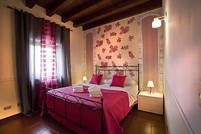 Verona For Rent Attico Arena