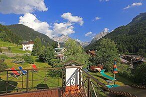 Hotel Cesa Tyrol
