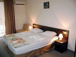 Family Hotel Kandrovi