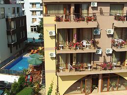 Family Hotel Kandrovi