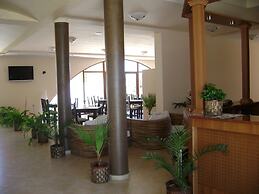 Family Hotel Kandrovi