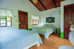 Selva Color Forest & Beach Ecolodge