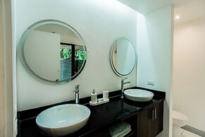 Selva Color Forest & Beach Ecolodge