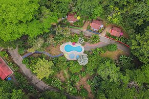 Selva Color Forest & Beach Ecolodge