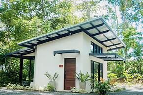 Selva Color Forest & Beach Ecolodge