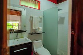 Selva Color Forest & Beach Ecolodge