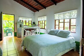 Selva Color Forest & Beach Ecolodge