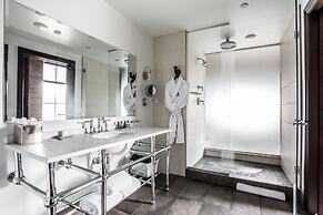 Ironworks Hotel Indy