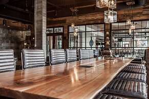 Ironworks Hotel Indy