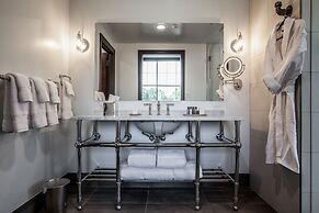 Ironworks Hotel Indy