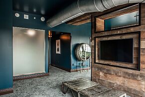 Ironworks Hotel Indy