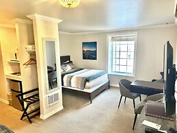 Soap Lake Natural Spa & Resort