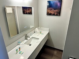 Soap Lake Natural Spa & Resort