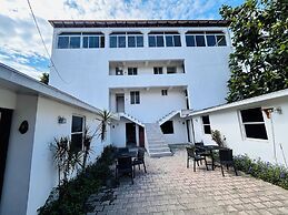 Arawak Hotel