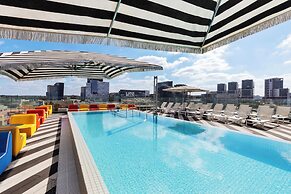 Publica Isrotel, Autograph Collection