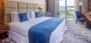 Golden Tulip Canaan Kampala