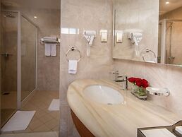 Golden Tulip Canaan Kampala