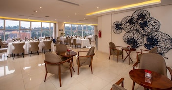 Golden Tulip Canaan Kampala