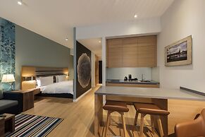 The Wellem, in The Unbound Collection by Hyatt