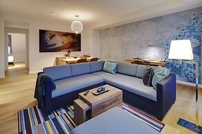 The Wellem, in The Unbound Collection by Hyatt