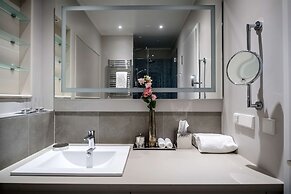 The Wellem, in The Unbound Collection by Hyatt