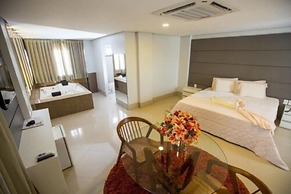 Pumma Business Hotel