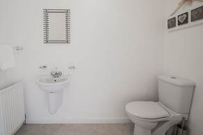 Am Pm Cults Townhouses