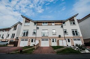 Am Pm Cults Townhouses