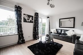 Orange Apartments 46 Shaw Road