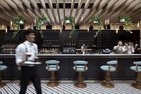 Phoenician Resort Broadbeach - GCLR