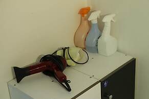 Housetay Guesthouse 2nd Branch - Hostel