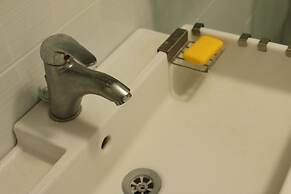 Housetay Guesthouse 2nd Branch - Hostel