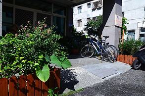 East of love homestay