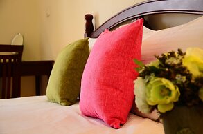 East of love homestay