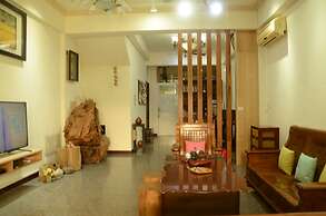 East of love homestay