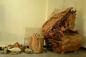 East of love homestay