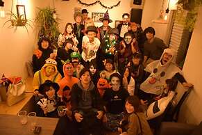 IZA Enoshima Guesthouse&Bar - Hostel