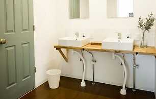 IZA Enoshima Guesthouse&Bar - Hostel