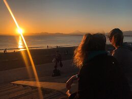 IZA Enoshima Guesthouse&Bar - Hostel