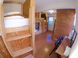 IZA Enoshima Guesthouse&Bar - Hostel