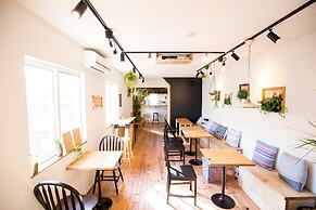 IZA Enoshima Guesthouse&Bar - Hostel