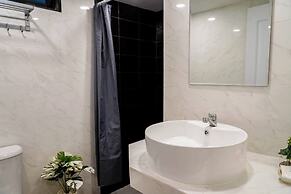 BnB98 Silom Hotel
