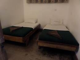 Arusha Backpackers Hotel - Hostel