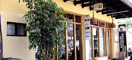 Arusha Backpackers Hotel - Hostel
