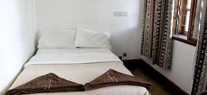 Arusha Backpackers Hotel - Hostel