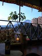Arusha Backpackers Hotel - Hostel