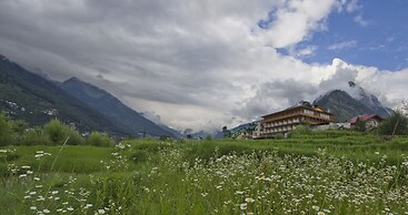 Snow Flakes Resort And Spa Centrally Heated Luxury Resort