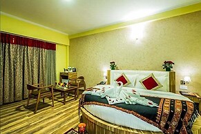 Snow Flakes Resort And Spa Centrally Heated Luxury Resort