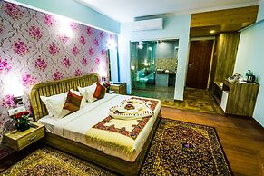 Snow Flakes Resort And Spa Centrally Heated Luxury Resort